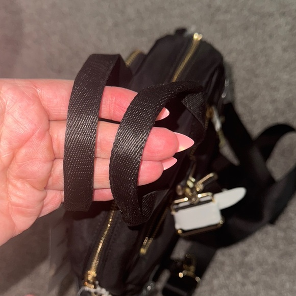 Sleek Black Backpack with Gold Zippers - Picture 5 of 10